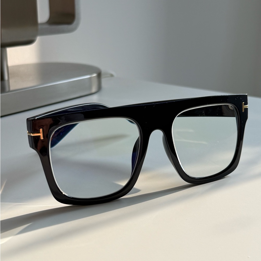 *SOLD* Navy blue 2.50 magnification reading glasses